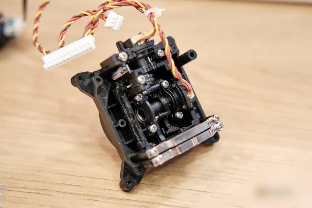 Как выбрать лучшую аппаратуру радиоуправления для FPV-дрона: пошаговое руководство 34 radio transmitter potentiometer hall gimbal friction traditional