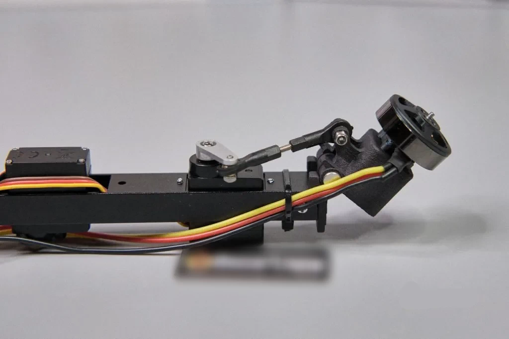 FIMI Manta VTOL: обзор дрона самолетного типа, сборка и первый полет 55 fimi manta vtol plane tilting mechanism motor