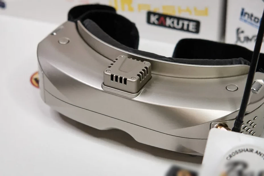 Какую FPV-систему купить в 2024 году: аналоговую, DJI, HDZero или Walksnail Avatar 7 skyzone sky04x fan