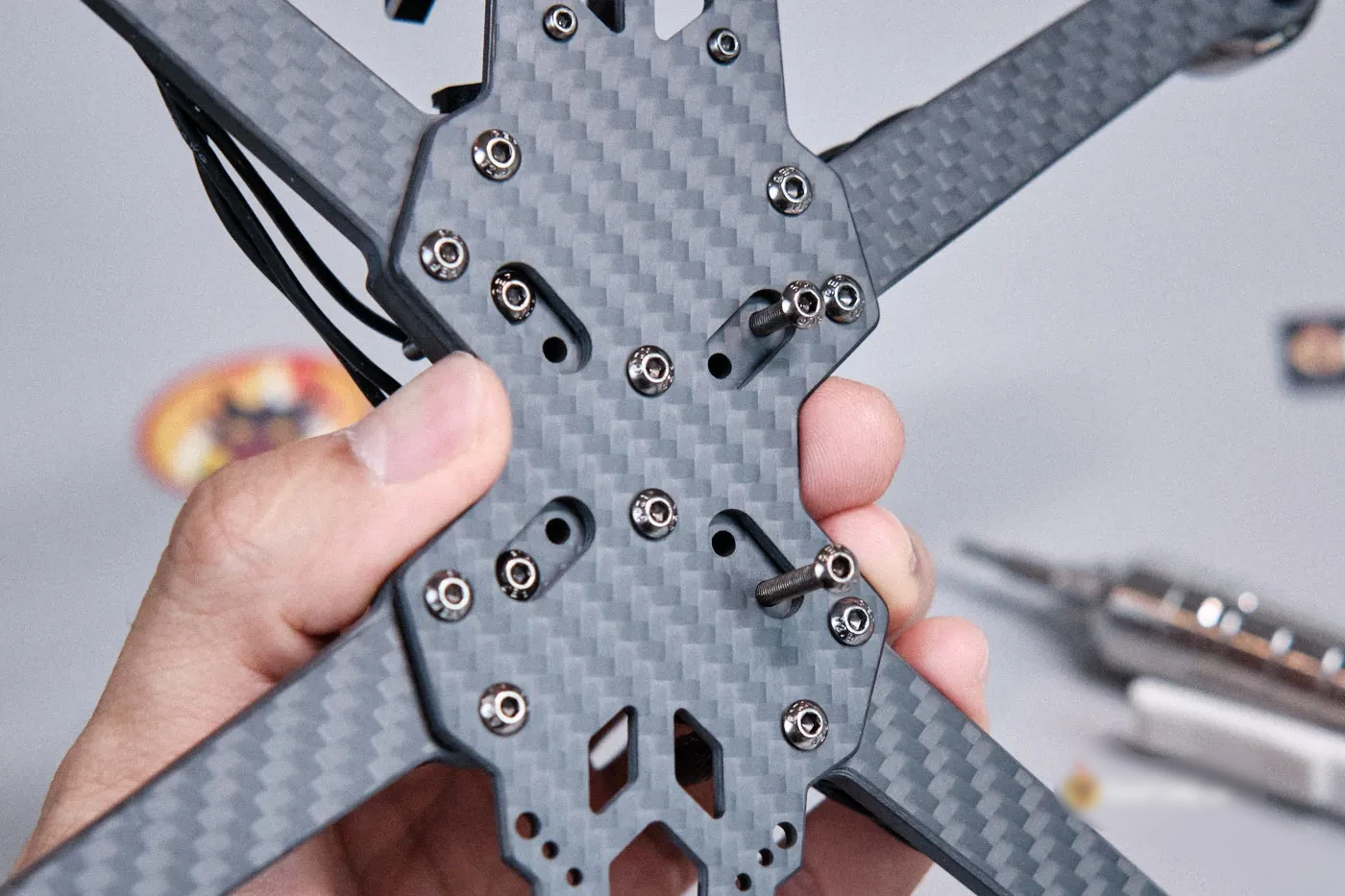 Как собрать FPV-дрон на базе DJI O4 Pro Air Unit 67 how to build fpv drone 2025 fc esc stack screws bolts bottom